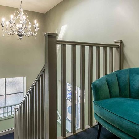 Stylish Modern 1 Bedroom, City Centre Бат Екстер'єр фото