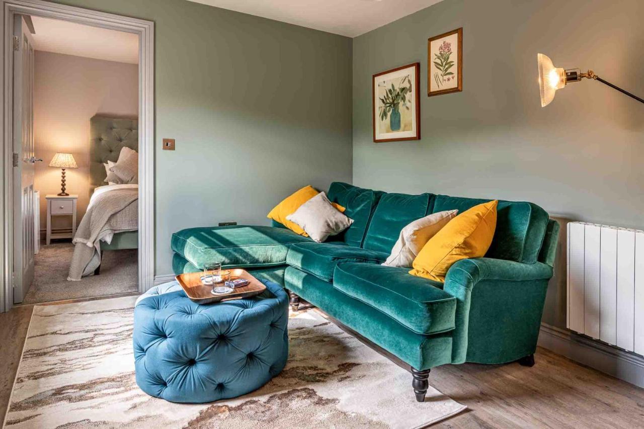 Stylish Modern 1 Bedroom, City Centre Бат Екстер'єр фото
