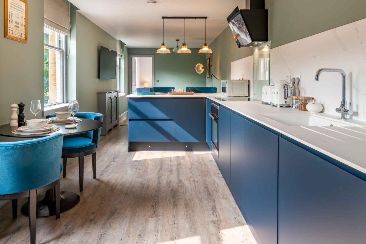 Stylish Modern 1 Bedroom, City Centre Бат Екстер'єр фото